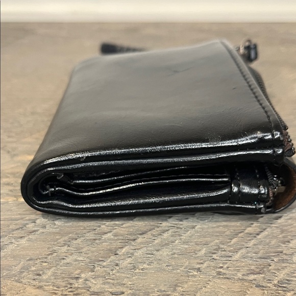 Prettyzys Small Wristlet Bifold Wallet for Women - Black - Picture 10 of 12